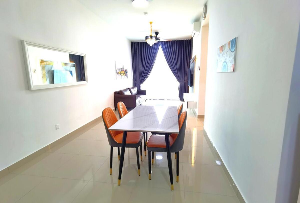 Mj Homestay 99 Batu Caves Kl North 99Residence 3R2B Куала-Лумпур Екстер'єр фото